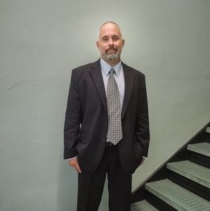 Meet your Posher, Bradley